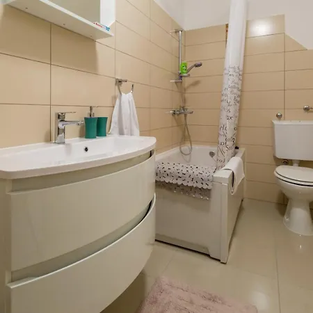 Mirjana Jelicic Apartment