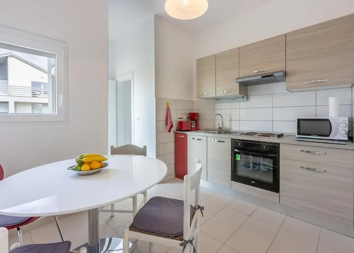 Apartment Mirjana Jelicic Dramalj