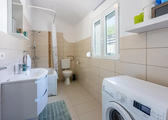 Apartment Mirjana Jelicic Dramalj